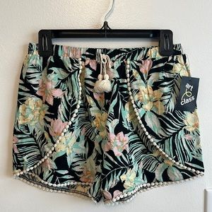 COPY - NWT! Art class shorts